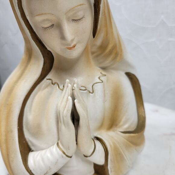 Vintage Praying Lady Head Planter, 7.5" Brown & White Ceramic Mother Virgin Vase - Picture 16 of 16